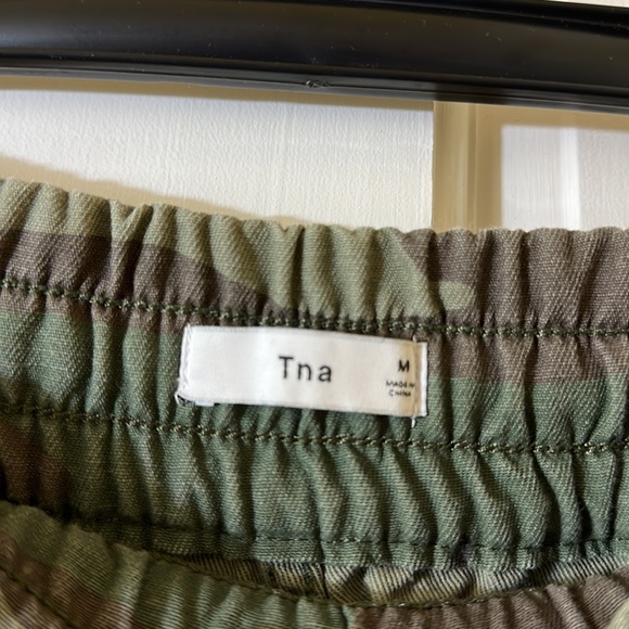 TNA Camo Joggers - Picture 4 of 9
